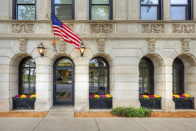 Building Photo - 3240 North Lake Shore Drive