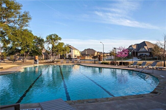 Building Photo - 3416 De Soto Loop