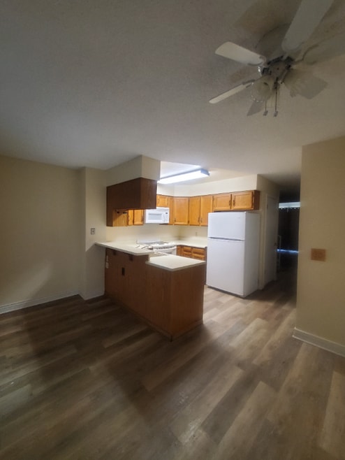 Building Photo - 1811 S Quebec Way