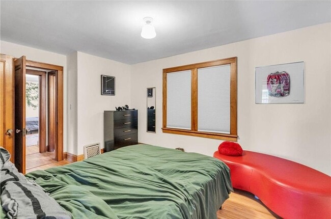 Building Photo - Awesome 2 BR/1 BA Single-Family Home in Ro...