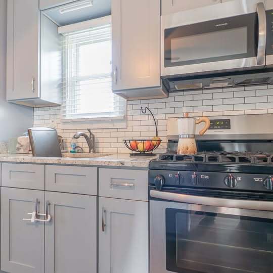 Building Photo - 11395 W 133rd Ln