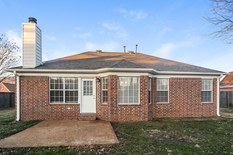 Building Photo - 7931 Claredale Dr