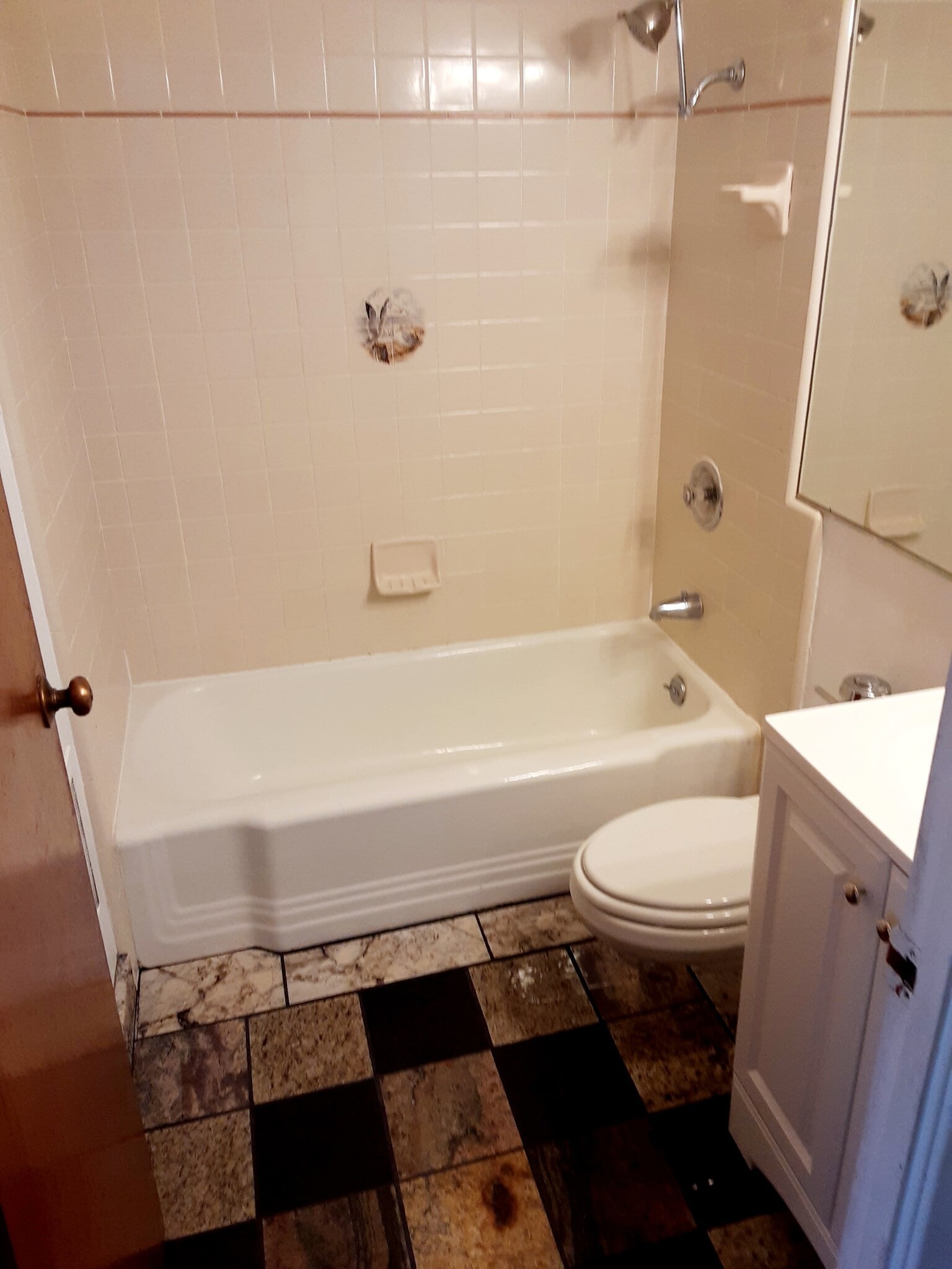 Building Photo - 180 Dakota Ave