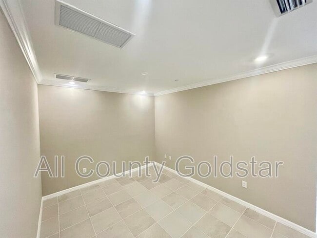Building Photo - 23445 Collina Way