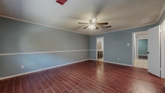 Building Photo - 349 Pinchback Rd