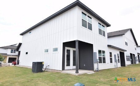 Building Photo - 1903 Alley