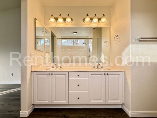 Building Photo - 11679 Westview Pkwy