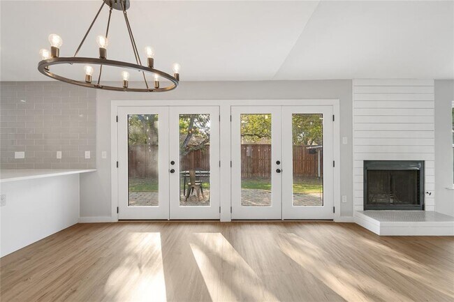 Building Photo - 7505 Burly Oak Cir