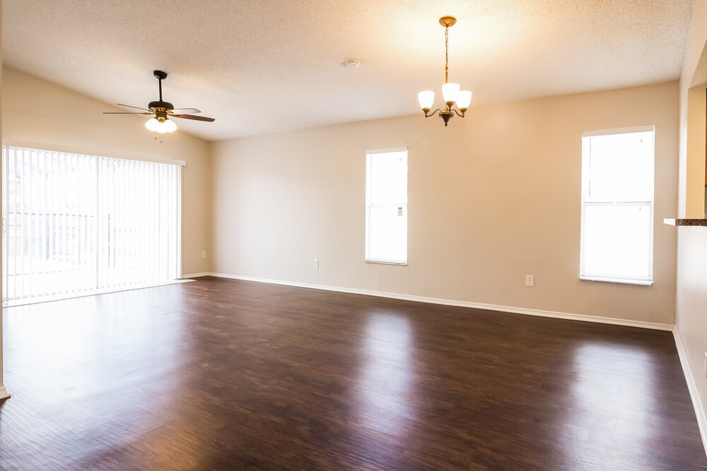 Building Photo - 105 Rock Springs Ct