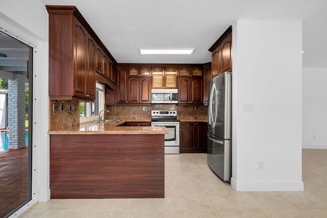 Building Photo - 7575 SW 134th St