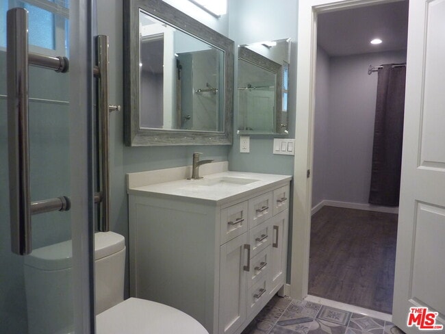 Building Photo - 375 N Avenue 52