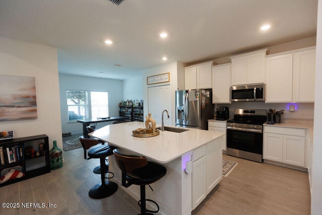Building Photo - 9639 Gaynor Cir