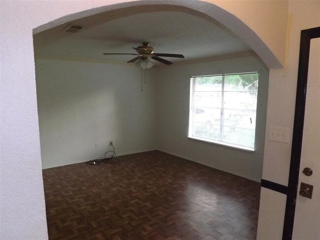 Building Photo - 1314 N Appomattox Dr