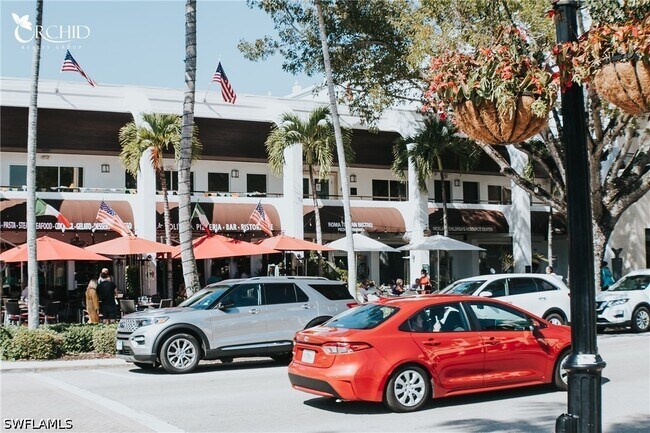 Building Photo - 7270 Saona CT