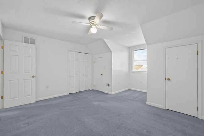 Building Photo - 1984 Cidermill Ln