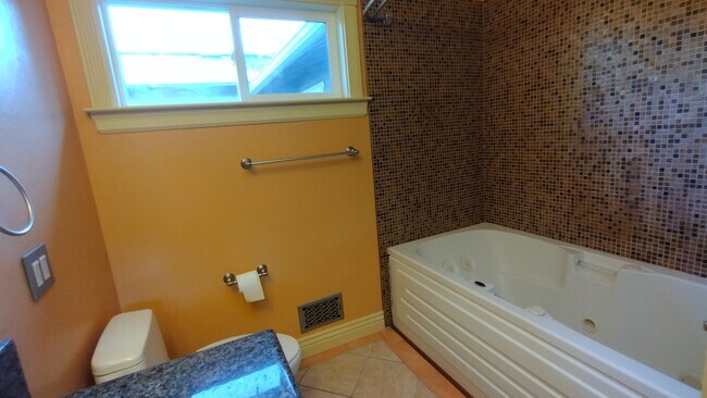 Building Photo - 10279 Palo Vista Rd