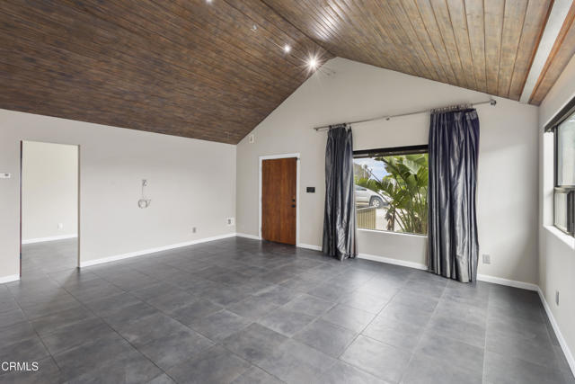 Building Photo - 153 San Fernando Ave