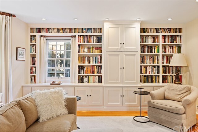 Building Photo - 2310 Bowdoin St