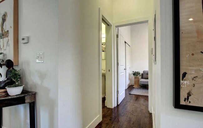 Building Photo - High End LOHI Townhome Available in June!