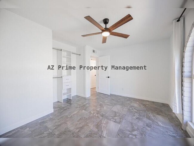 Building Photo - 10251 N 53rd Ave