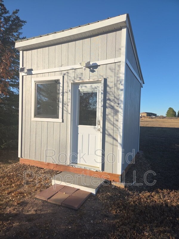 Building Photo - 7800 Happy Jack Rd