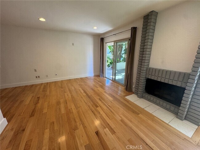 Building Photo - 26531 Cardenio