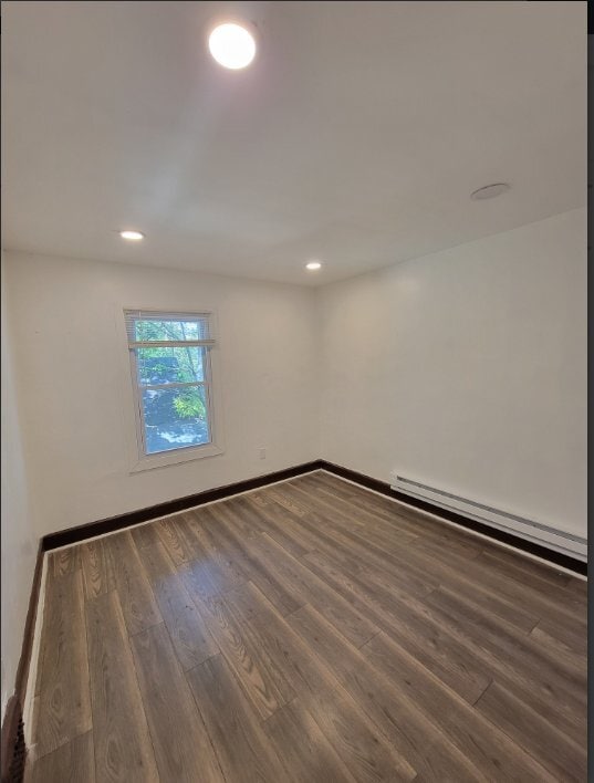 Building Photo - 1185 E 167th St