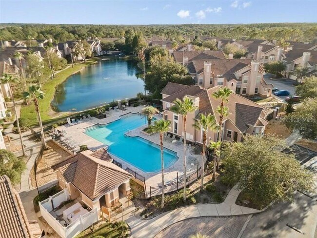 Building Photo - 18108 Villa Creek Dr