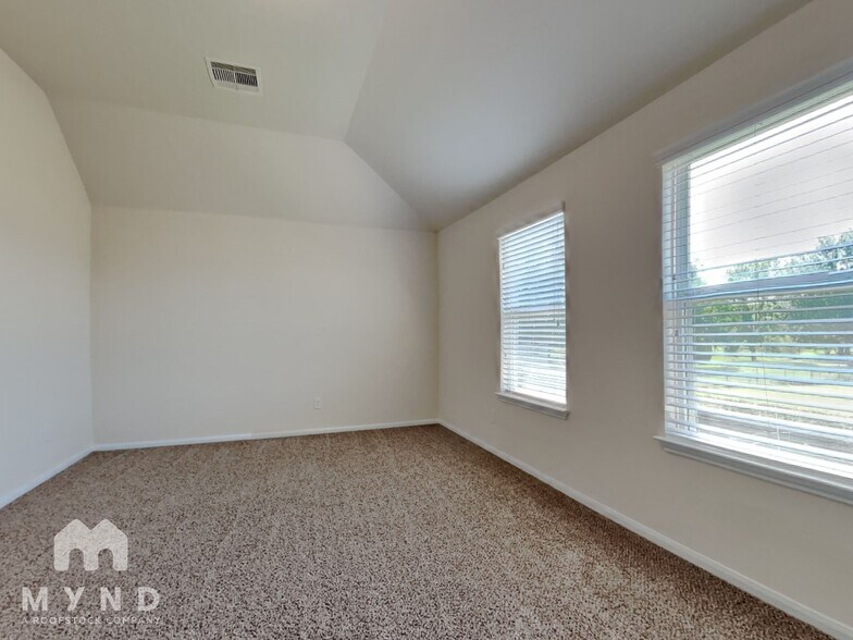 Building Photo - 15315 Signal Ridge Way