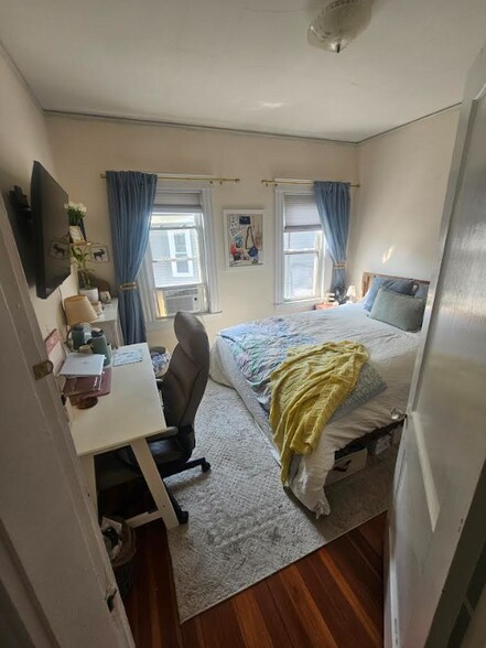 Building Photo - 34 Sunset Rd