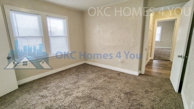 Building Photo - NW OKC 4 Bed Near I-44 & NW 23rd St.