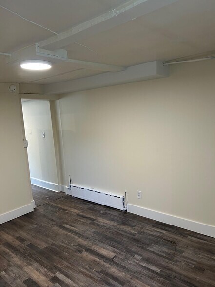 Bedroom - 505 Washington St