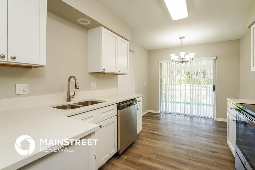 Building Photo - 9131 Buttercup Ct