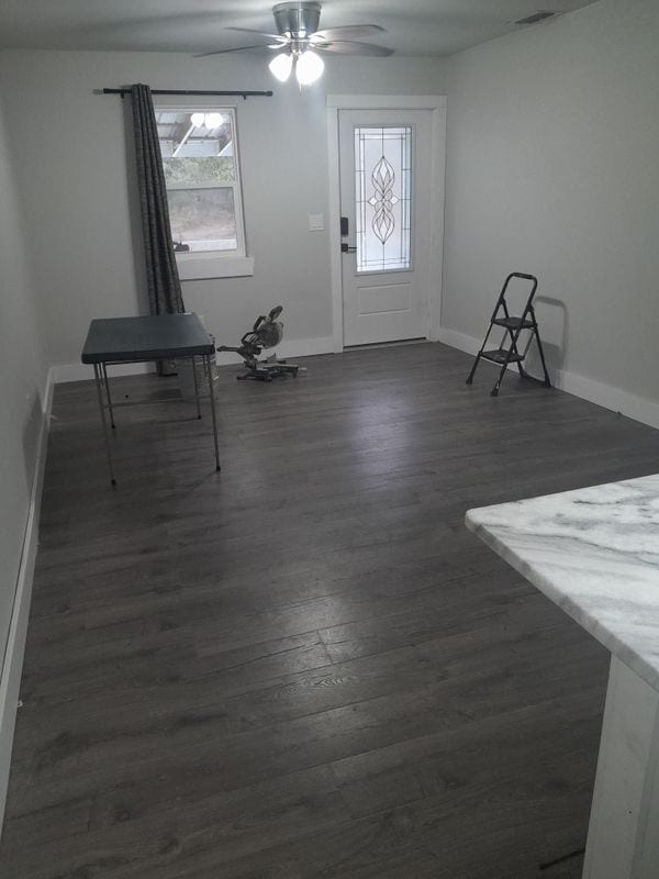 Building Photo - 4085 Pier Station Rd E