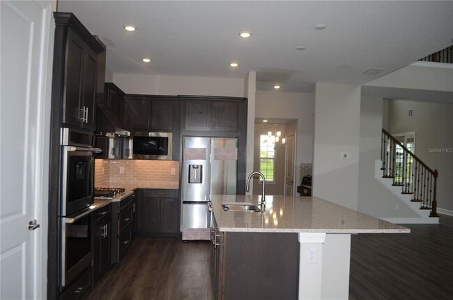 Building Photo - 34109 Tributary Ct