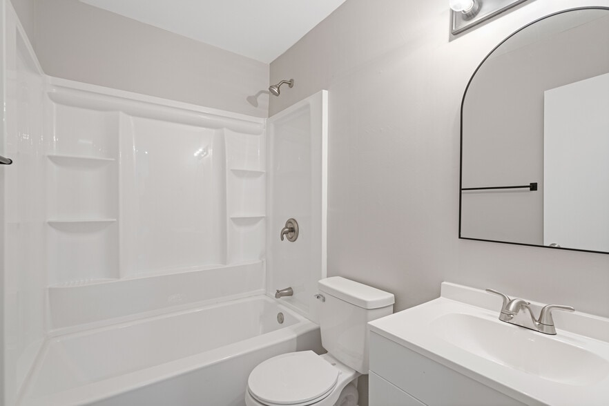 Building Photo - 405 Harbour North Dr