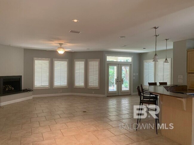 Building Photo - 30793 Pine Ct