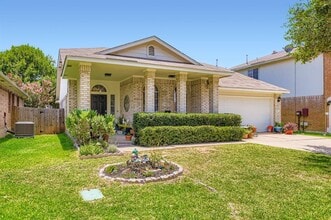 Building Photo - 803 Hank Aaron Ln