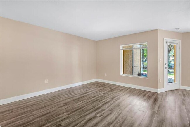 Building Photo - 2350 NW 33rd St