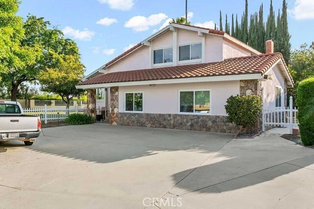 Building Photo - 1427 Pecan Grove Dr