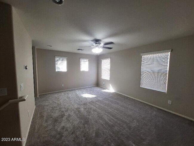 Building Photo - 7255 N 89th Dr