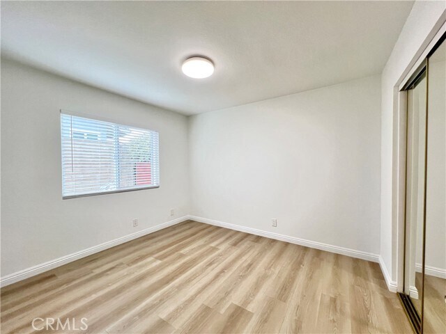 Building Photo - 1545 Meadow Glen Rd