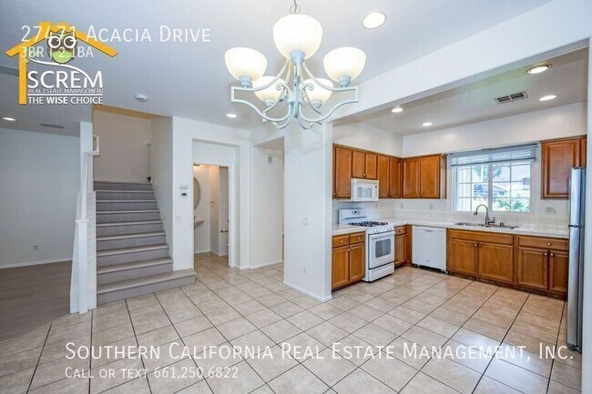 Building Photo - 27471 Acacia Dr