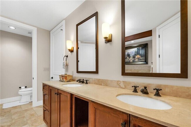 Building Photo - 18269 Colony Dr Dr