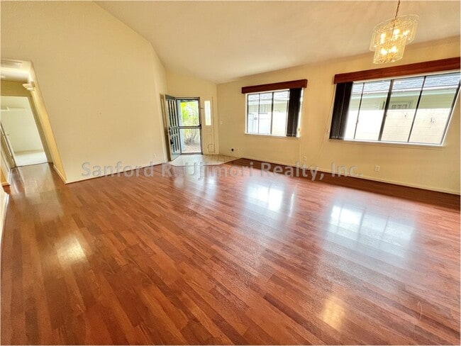 Building Photo - Malielie Street (3 bed/2 bath/2prkg) – Mil...