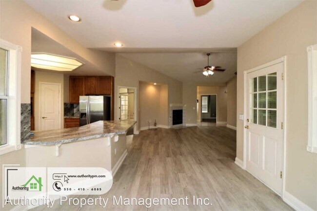 Building Photo - 4 br, 2 bath House - 2118 Sophy Place