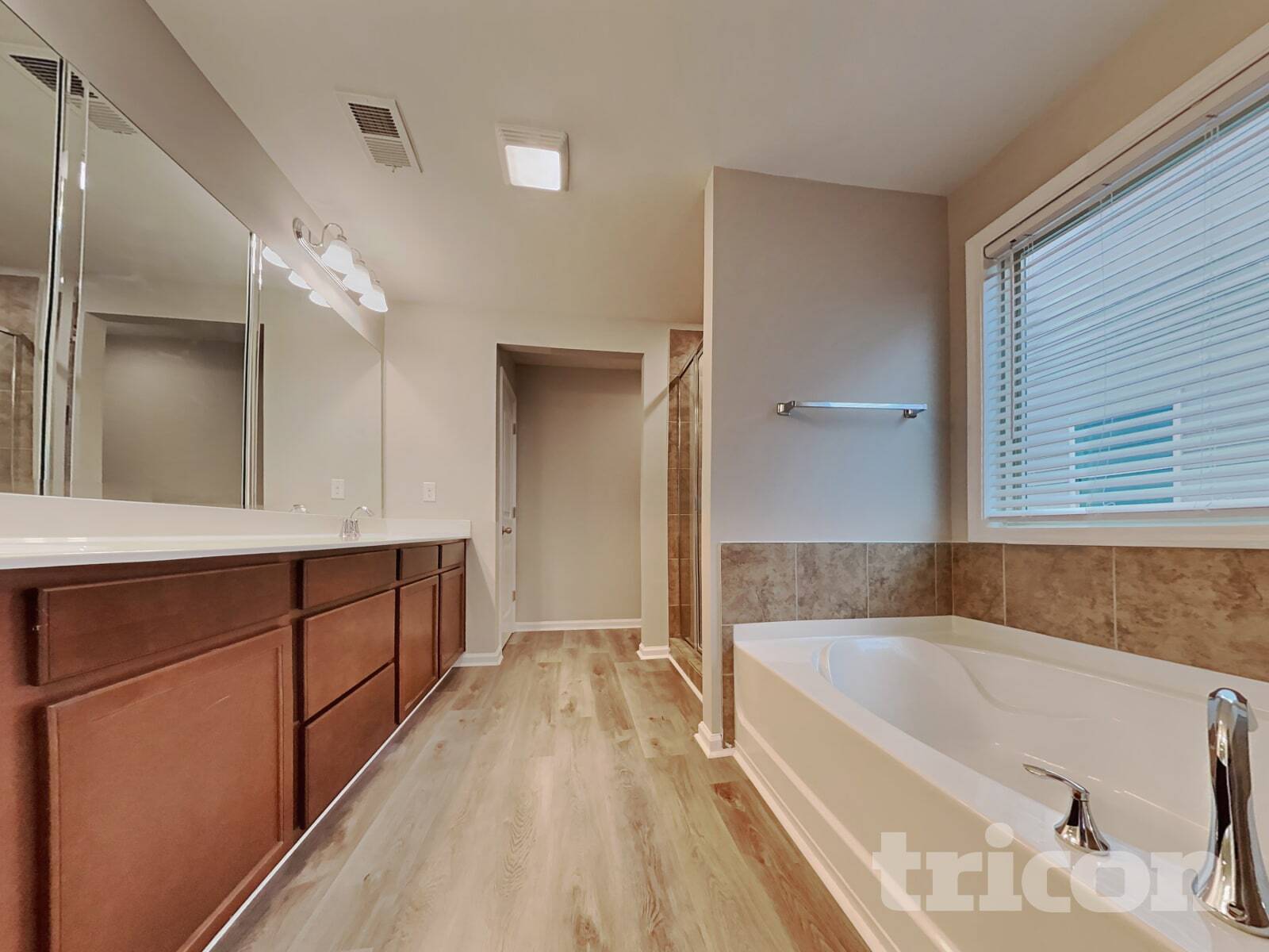 Building Photo - 3440 Baylor Cir
