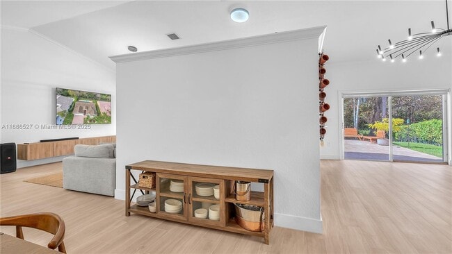 Building Photo - 622 SW 200th Terrace