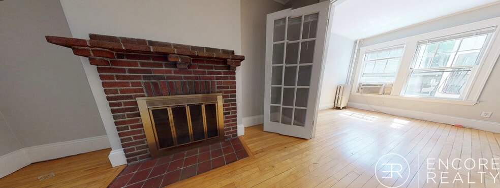 Building Photo - 11 Story St