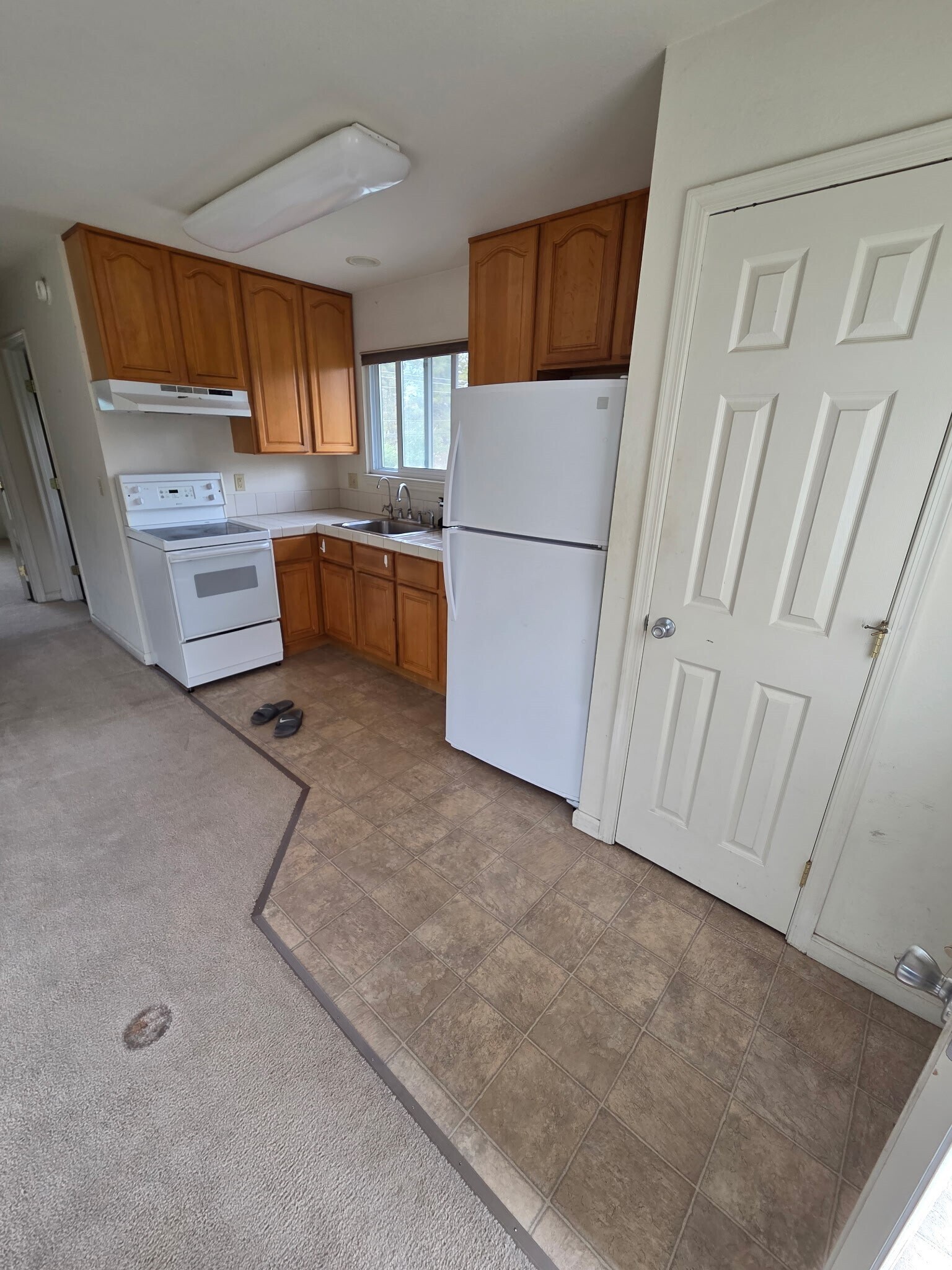 Kitchen - 5309 Pine Hollow Rd